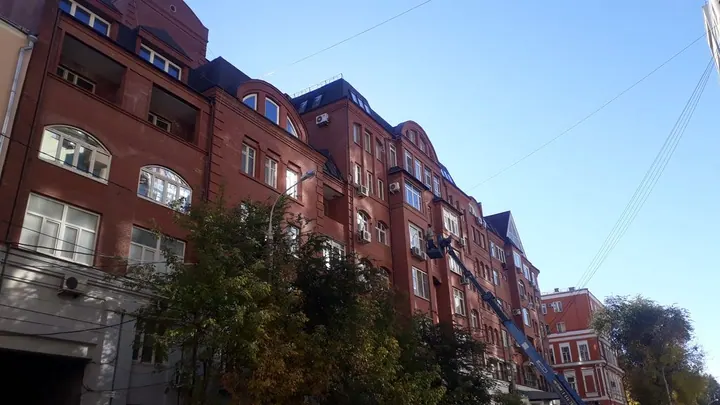 Ремонтные работы системы водостока